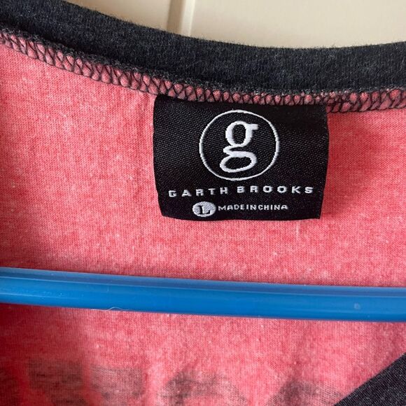Garth Brooks Band Tee Country Music World Tour 3/4 sleeve red Concert Large - Picture 8 of 9